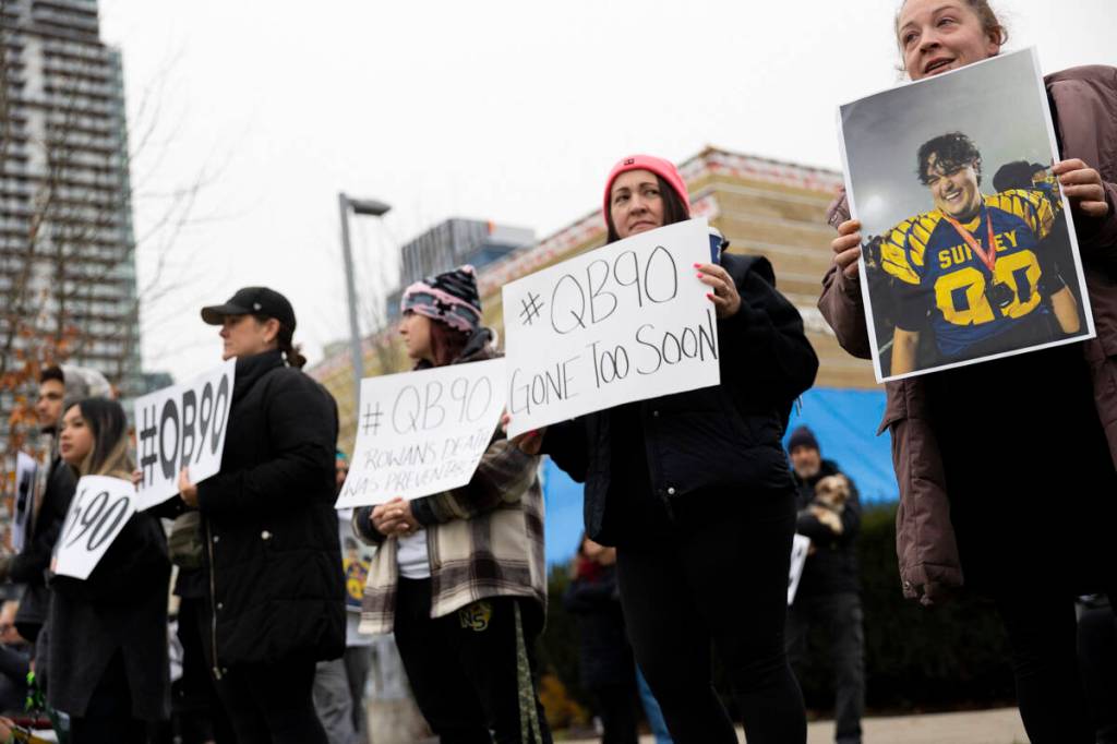 Rowan Hamilton’s father, Justin Hamilton, held a rally with about 50 people in front of Surrey Memorial Hospital on Saturday (Nov. 29). (Anna Burns/ Surrey Now-Leader)